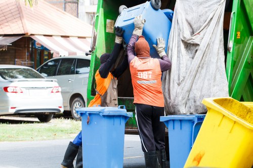 Eco-friendly disposal during flat clearance